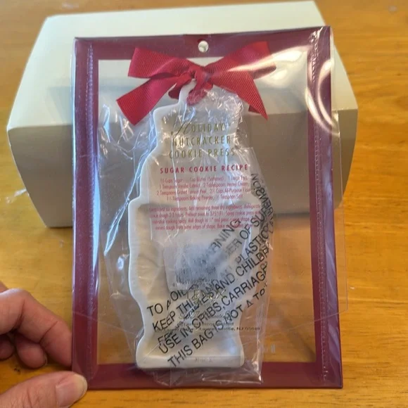 Lenox Holiday Nutcracker Cookie Press. New in package - Picture 2 of 7